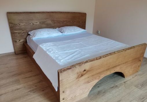 Купить кровать из массива каштана 001- мастерская Андрея Тахмазян Кровать из дерева 001, массив каштана